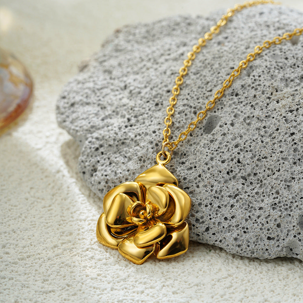 Elegant Necklace Real Gold Rose Flower Light Luxury