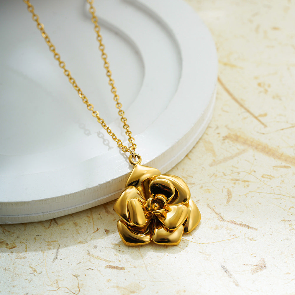 Elegant Necklace Real Gold Rose Flower Light Luxury